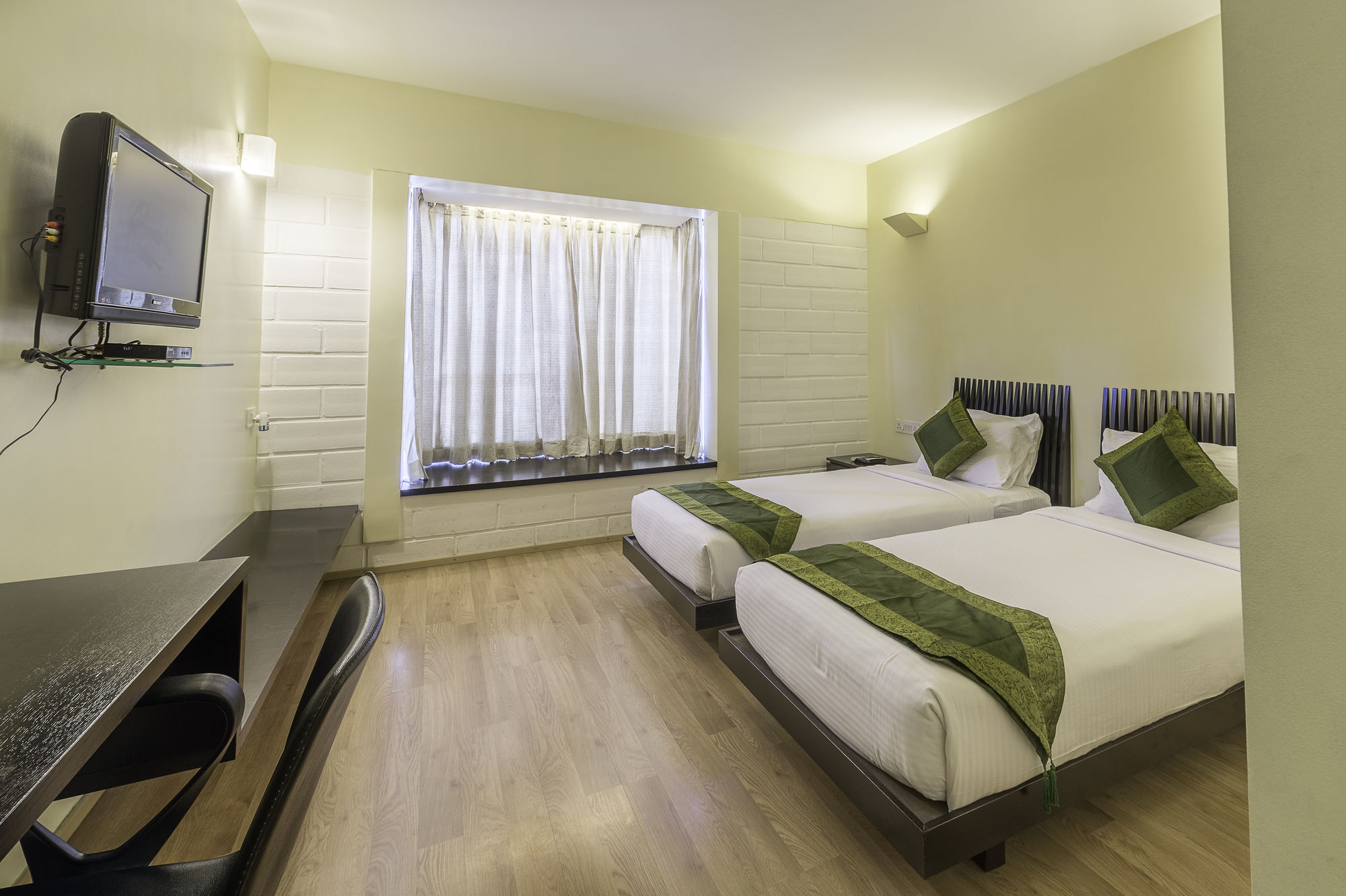 Treebo Trend Spektrum Suites Mysore Exterior foto