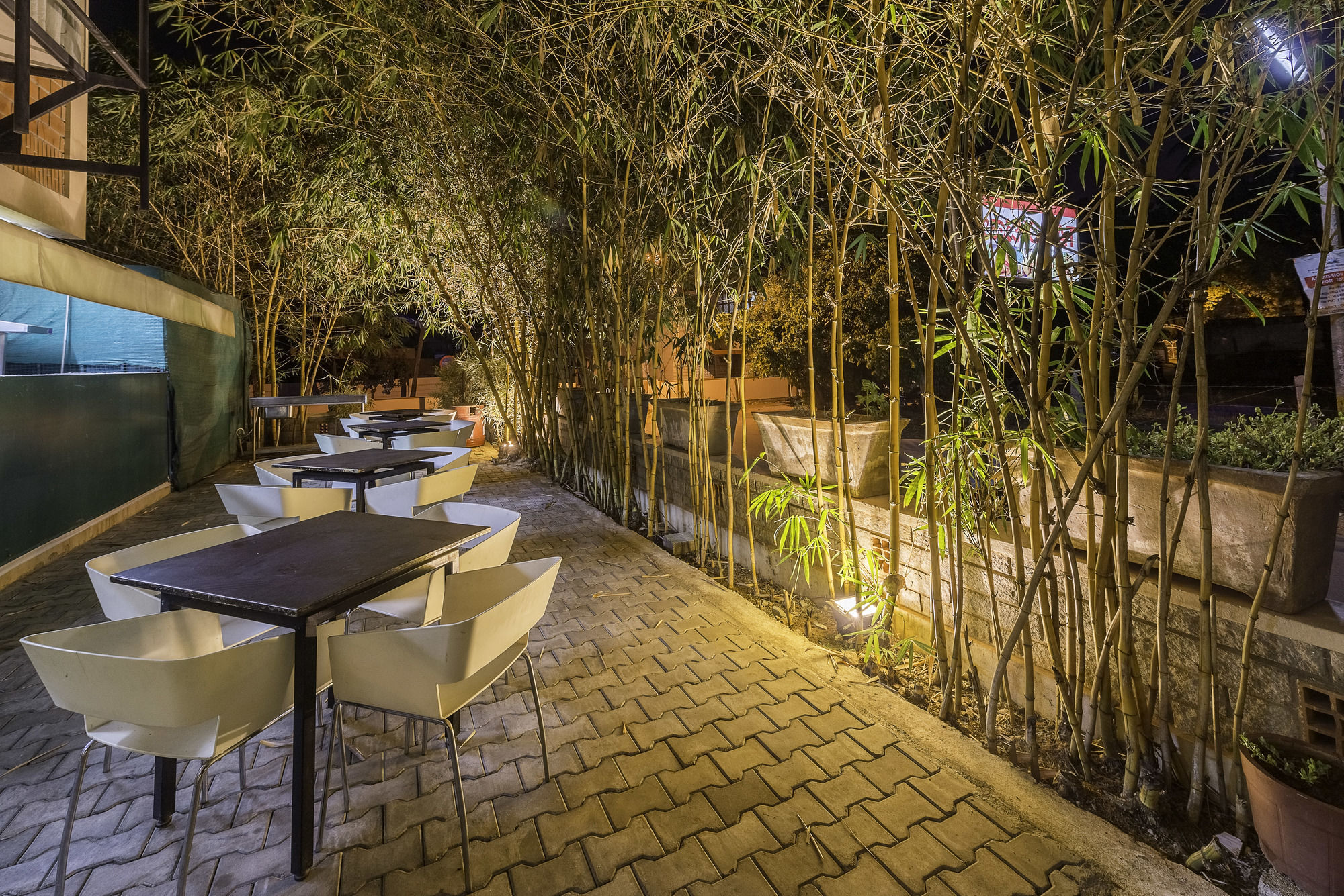 Treebo Trend Spektrum Suites Mysore Exterior foto